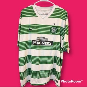 2013-2015 Nike Celtic home jersey